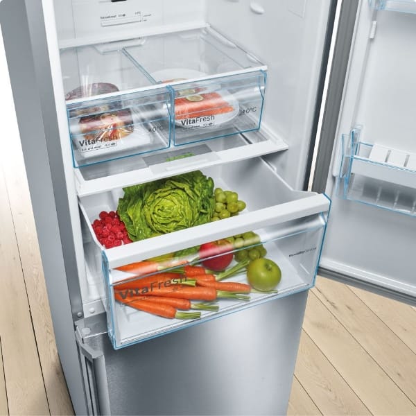 Photo de plusieurs compartiment d'un réfrigérateur