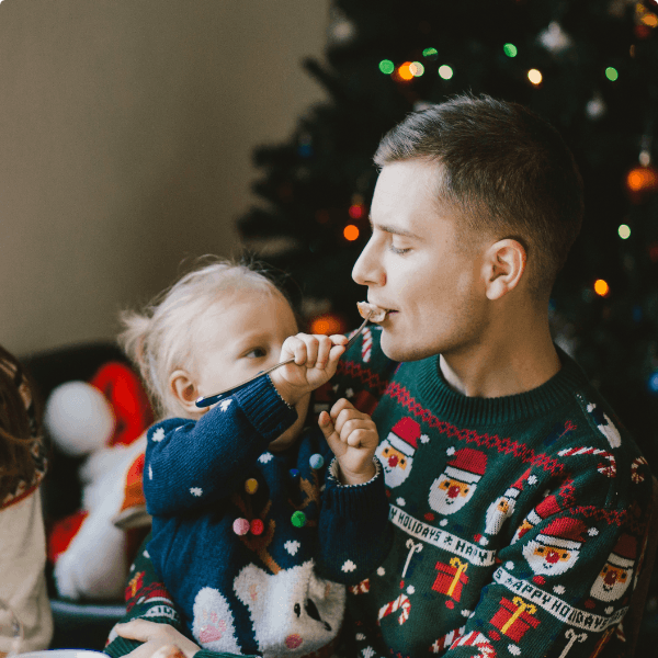 Photo d'un père avec son enfant