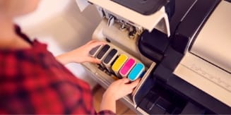 photo d'un changement de cartouche d'encre